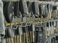 Expertos en duplicado de llaves de coche en Santiago